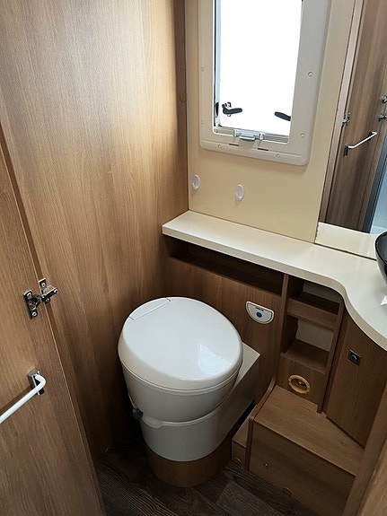Fiat CI Magis 65 XT Caravans International/QUEENBED/TV/SOLCELL/TRUMA/KAMERA 13 of 26