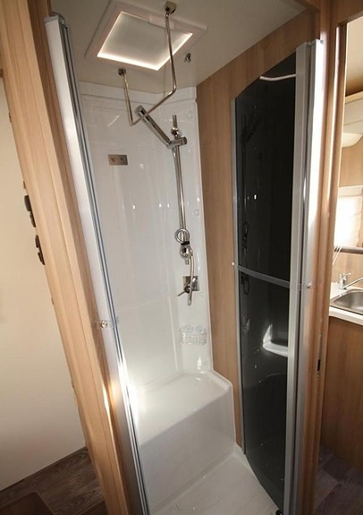 Fiat CI Magis 65 XT Caravans International/QUEENBED/TV/SOLCELL/TRUMA/KAMERA 19 of 26