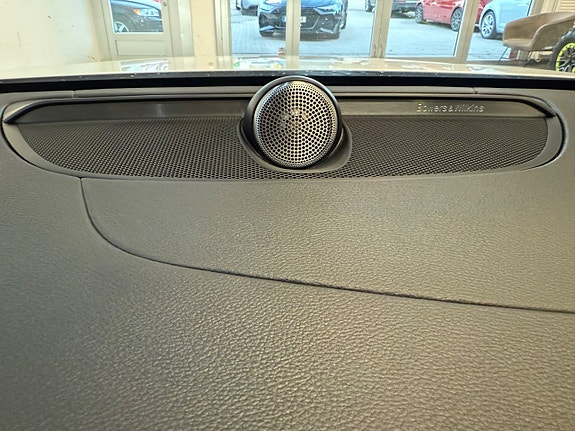 Volvo S60 13 of 21