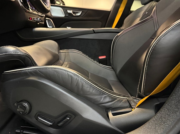 Volvo S60 10 of 21