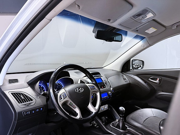Hyundai ix35 6 of 12
