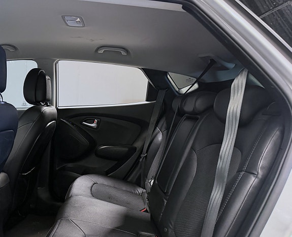 Hyundai ix35 10 of 12