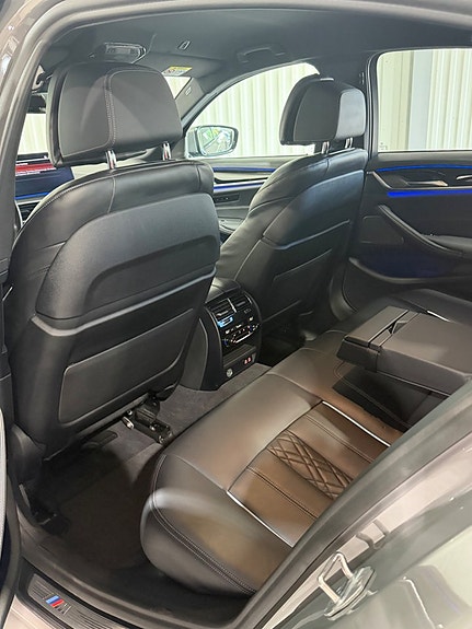 BMW M550i 20 of 23