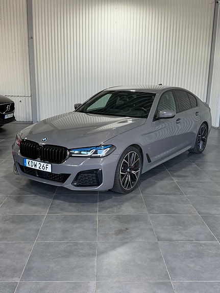 BMW M550i 5 of 5