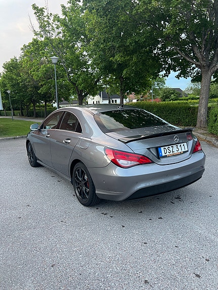 Mercedes-Benz CLA200 5 of 5