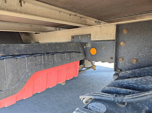 Iveco Eurocargo 75 E16 5 of 12