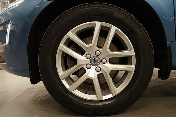 Volvo XC60 17 of 17
