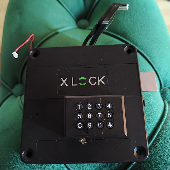 Product image 2 of 4