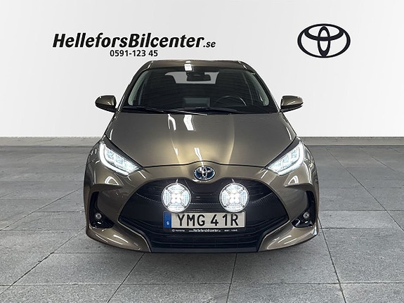 Toyota Yaris 5 of 5