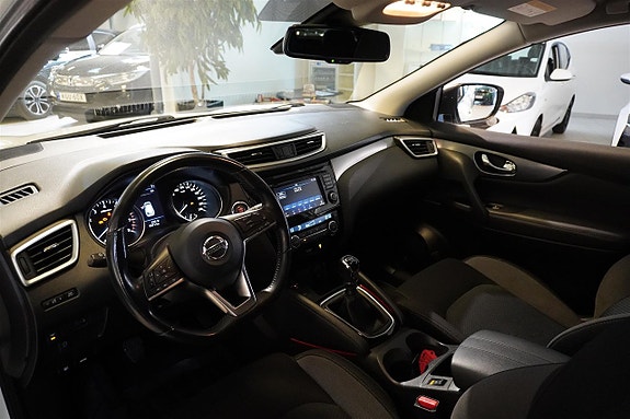 Nissan Qashqai 2 of 5