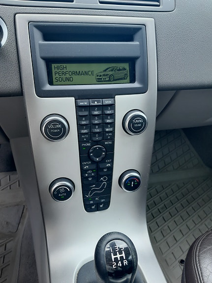 Volvo V50 9 of 9
