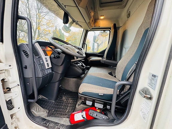 Volvo FL250 Euro 6 Långt / Lågt skåp 8 of 11