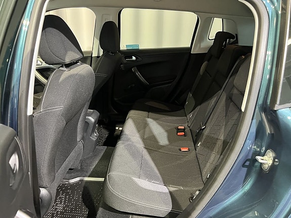 Peugeot 2008 8 of 13