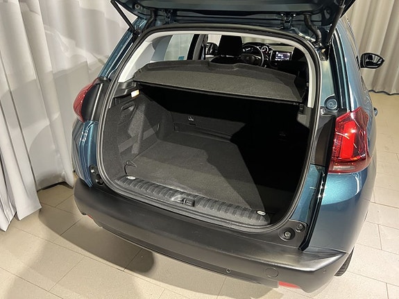 Peugeot 2008 6 of 13