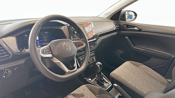 Volkswagen T-Cross 7 of 12