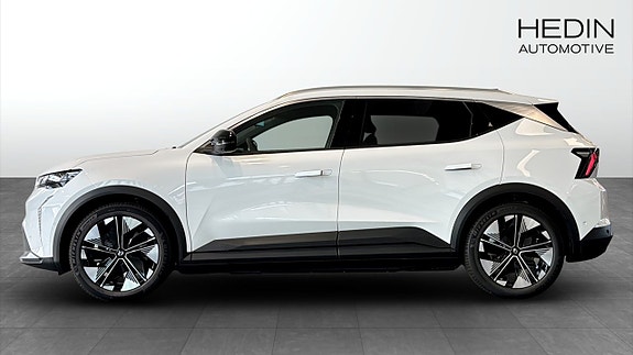 Renault Scenic E-Tech 6 of 12