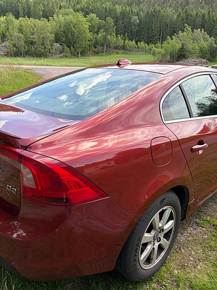 Volvo S60 5 of 12