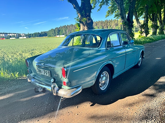 Volvo Amazon 3 of 5