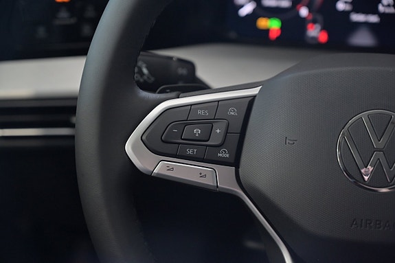 Volkswagen Golf I 13 of 26