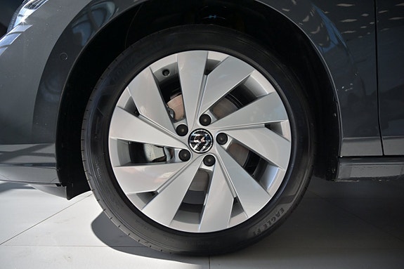 Volkswagen Golf I 9 of 26
