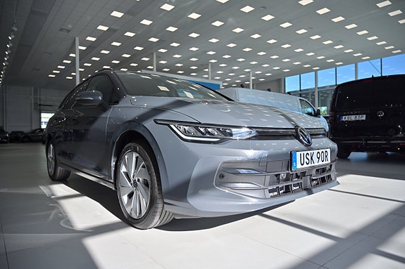Volkswagen Golf I 3 of 26