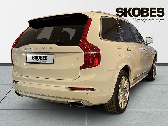 Volvo XC90 6 of 15
