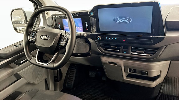 Ford Custom Tourneo 4 of 5