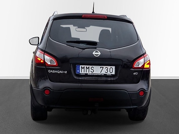 Nissan Qashqai+2 4 of 5
