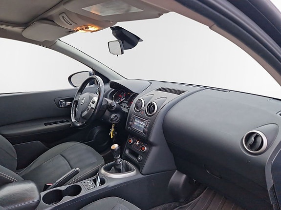 Nissan Qashqai+2 9 of 10