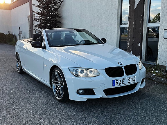 BMW 325i 5 of 5