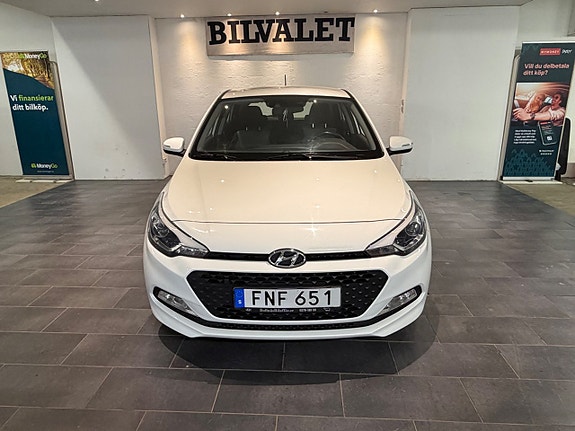 Hyundai i20 4 of 5