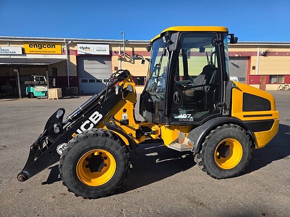 JCB 407 2 of 5