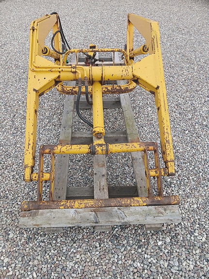 Trima lastare, 1495B,  1300P till BM 650, 800H till MF 135 240,  Fiat fästjärn 16 of 21