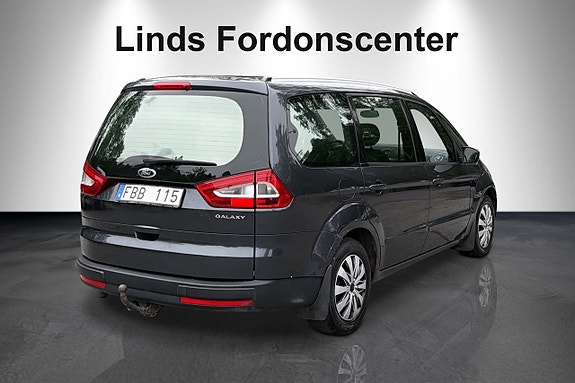 Ford Galaxy 4 of 5