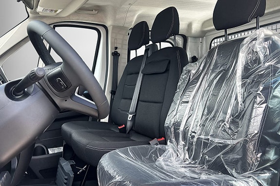 Peugeot Boxer 7 of 16