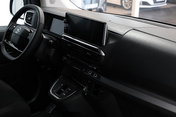Opel Vivaro 17 of 26