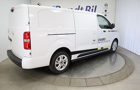 Opel Vivaro 14 of 26