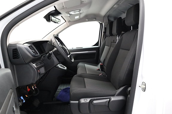 Opel Vivaro 18 of 26