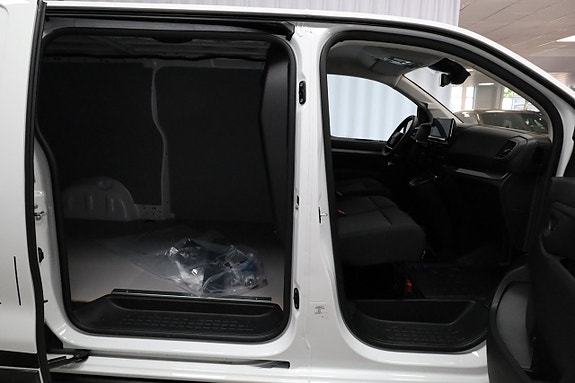 Opel Vivaro 16 of 26