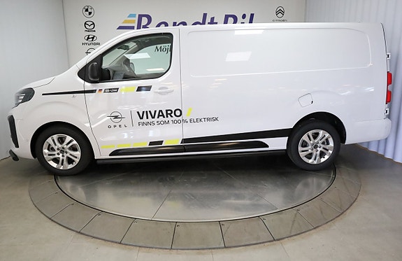 Opel Vivaro 7 of 26