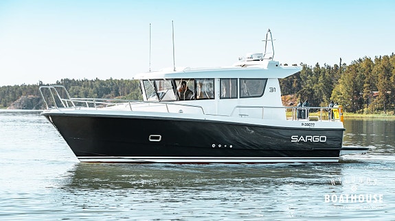 Sargo 31 | Volvo Penta D6-370 9 of 30