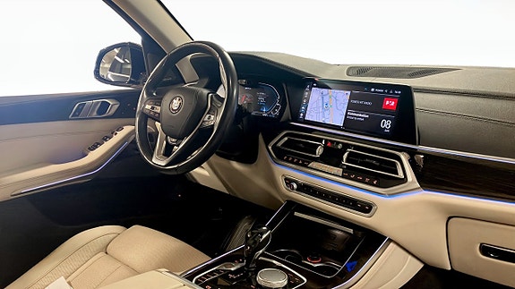 BMW X5 11 of 15