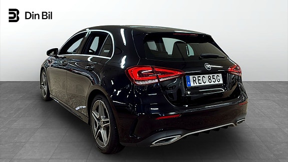 Mercedes-Benz A180 3 of 5