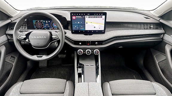 Skoda Superb 10 of 13