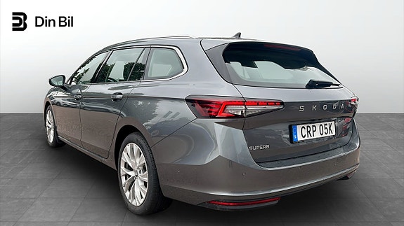 Skoda Superb 3 of 5