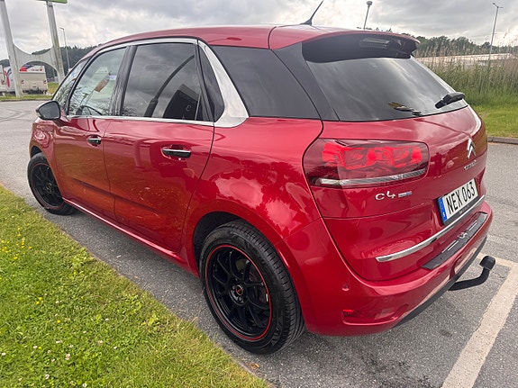 Citroen C4 Picasso 5 of 5