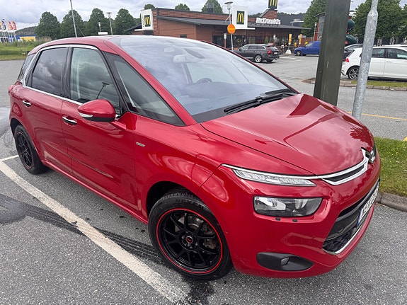 Citroen C4 Picasso 4 of 5