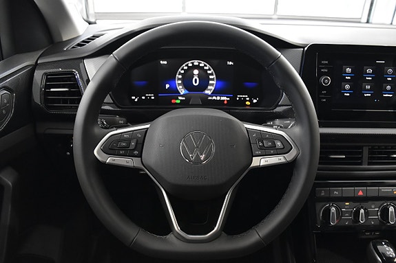 Volkswagen T-Cross 7 of 17