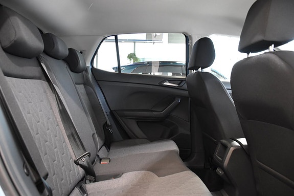 Volkswagen T-Cross 12 of 17