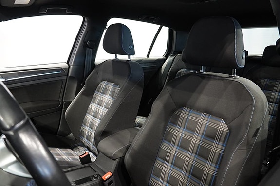 Volkswagen Golf I 6 of 12
